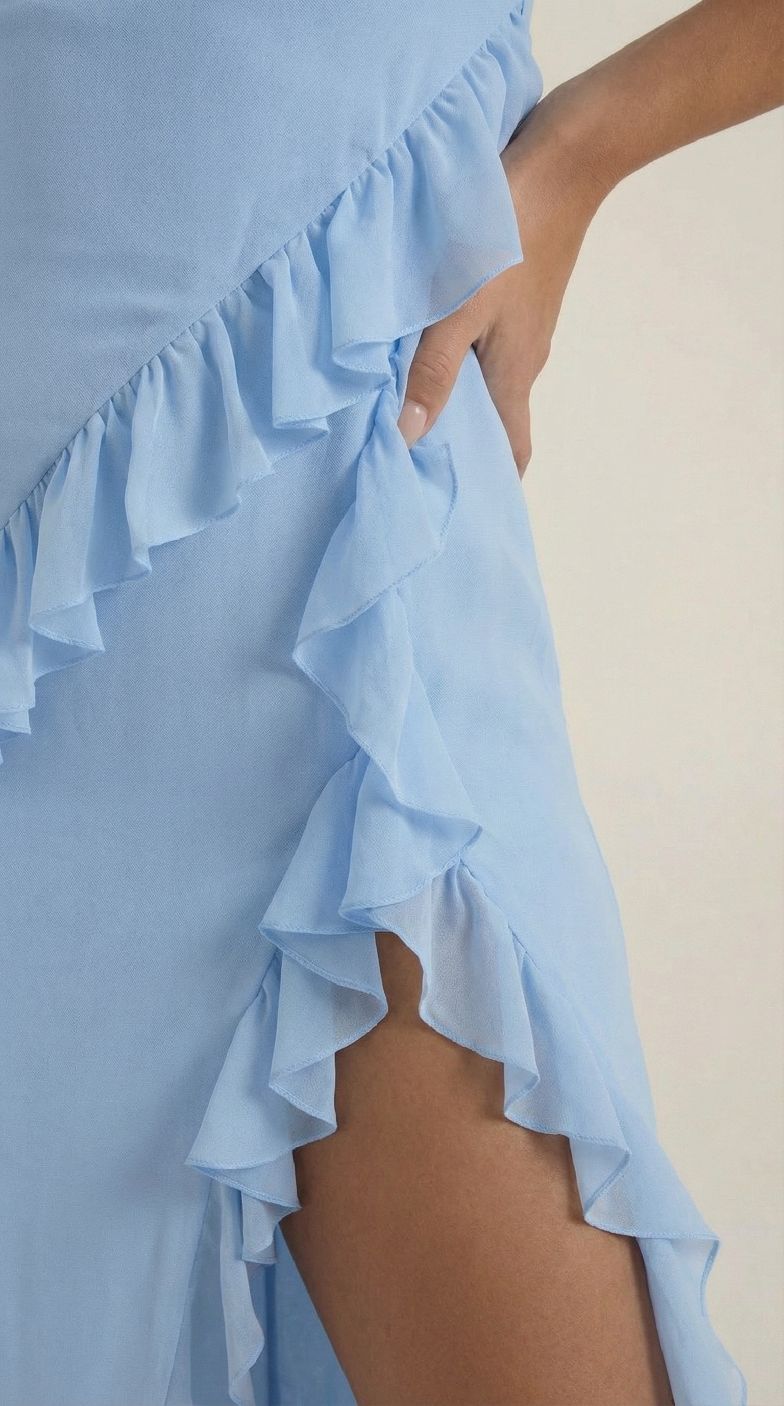 Maxikleid Damen Eckiger Ausschnitt Rueschen Asymmetrischer Schlitz